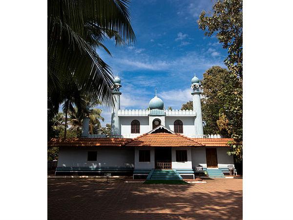 భారతదేశంలో ఫస్ట్ మసీద్ ఎక్కడుందో తెలుసా?