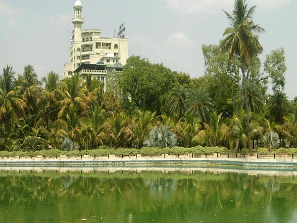 హైదరాబాద్ లో వీకెండ్ గడిపేయండిలా ..!