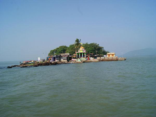 ఇండియాలోని 15 అందమైన సరస్సులు !!