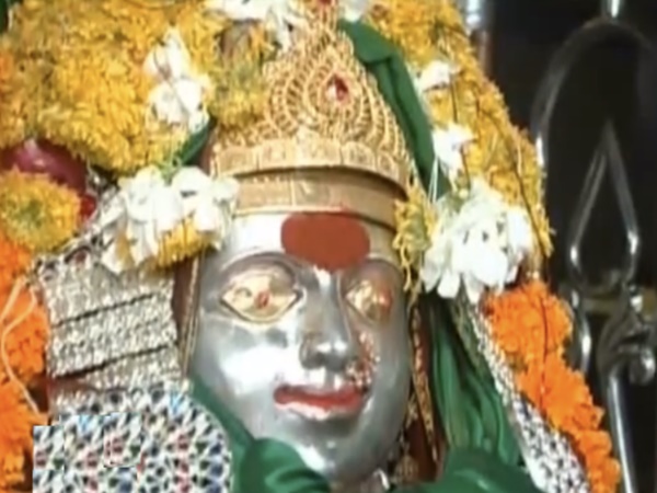 ధనవంతులు కావాలనుకుంటున్నారా? అయితే ఈ దేవిని దర్శించండి..!