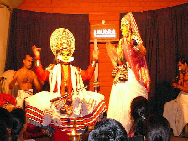 మనసు ... ఒళ్ళు ఇక తుల్లింతే !!