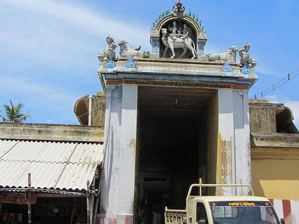 నవగ్రహ ఆలయాలు ఎక్కడెక్కడున్నాయో తెలుసా?