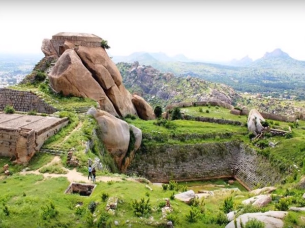 ఆసియాలోనే అతిపెద్ద ఏకశిలా పర్వతం ఎక్కడుందో తెలుసా ? 