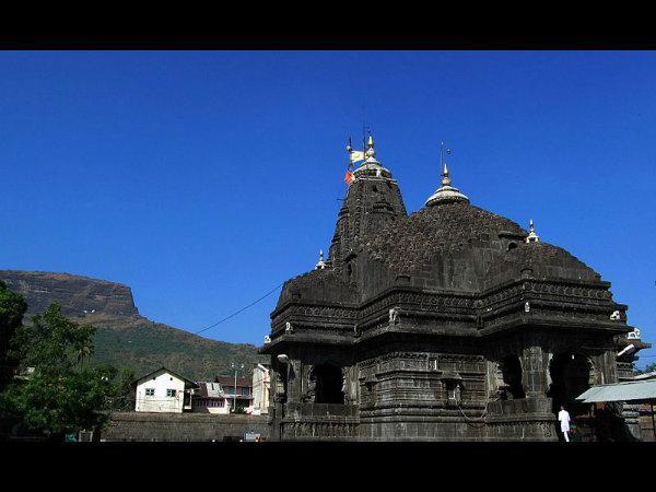 త్రయంబకేశ్వర దేవాలయం