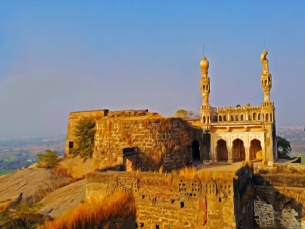 మీకు తెలియని ఎలగందల్ కోట రహస్యాలు?