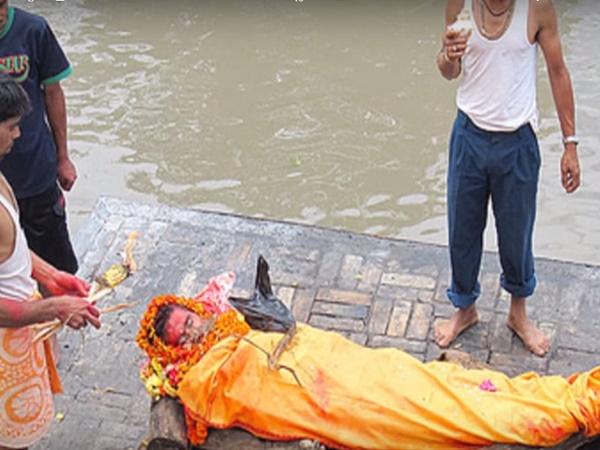 హిందువులకు అతి పవిత్రమైన పశుపతినాథఆలయం