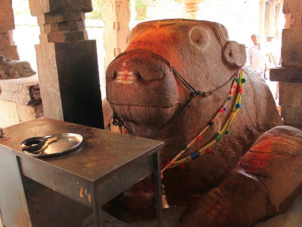 9. స్వయంభువుగా వెలిసిన నంది