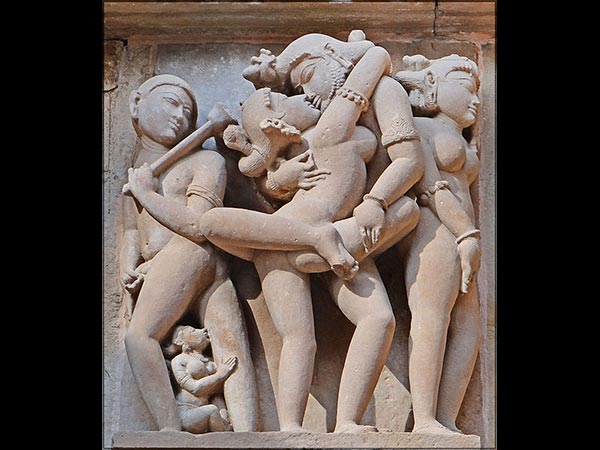  11.ఖజురహో