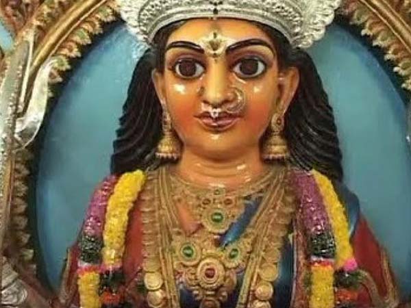 12. మరిడమ్మ ఆలయం