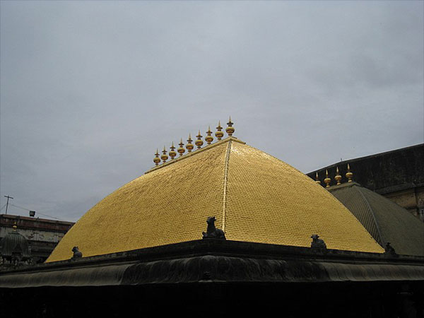 13. ఉచ్వాస, నిశ్చాసలకు ప్రతీకలు. 