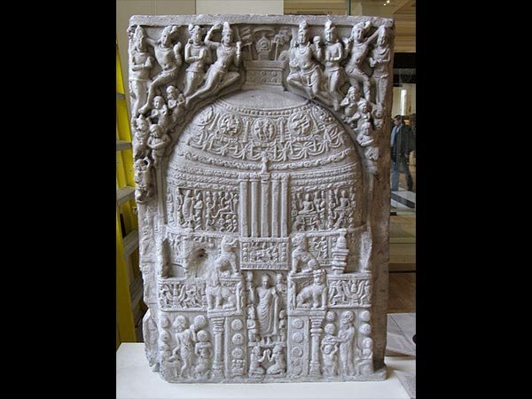 16. అమరావతి స్థూపం