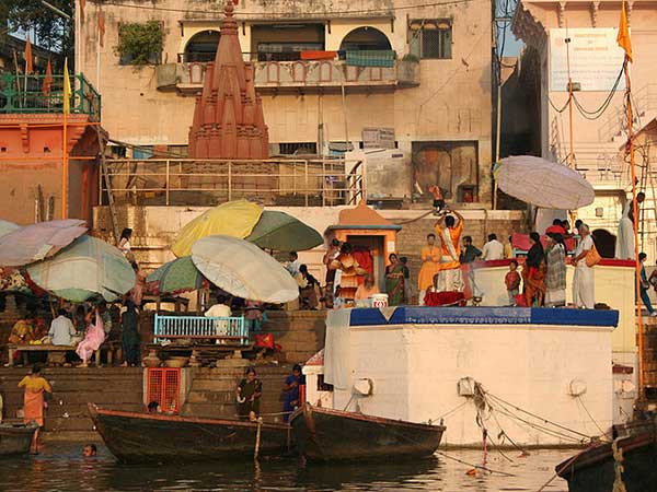 19. మణి కర్ణికా ఘాట్...