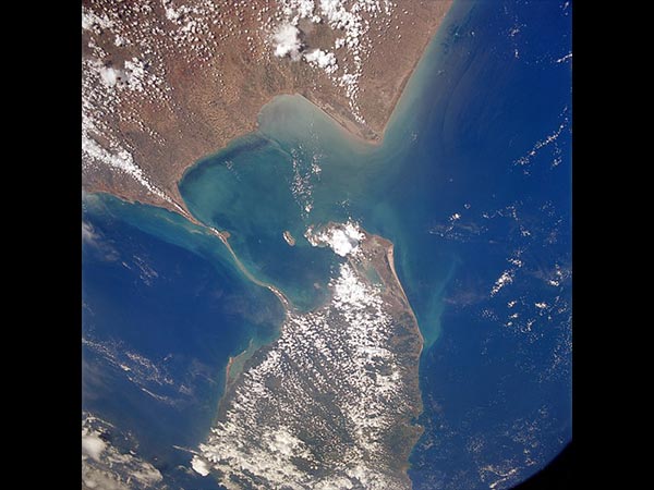 22. వేర్వురు వాదన వేర్వేరుగా 