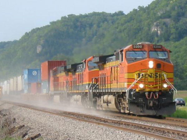 26. రైలు, బస్సులు కూడా...