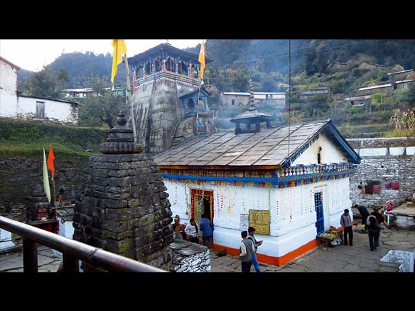 3. అందుకే త్రియుగీ నారాయణ