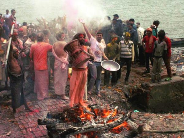 5. మొదట చితికి హారతి