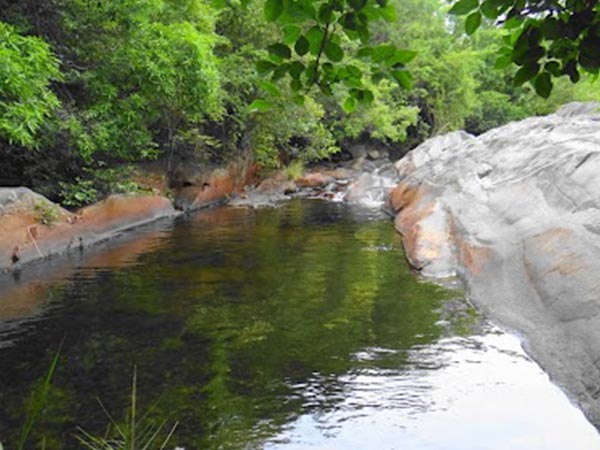 5. ఇక్కడే మేజిక్ కొలనులు 