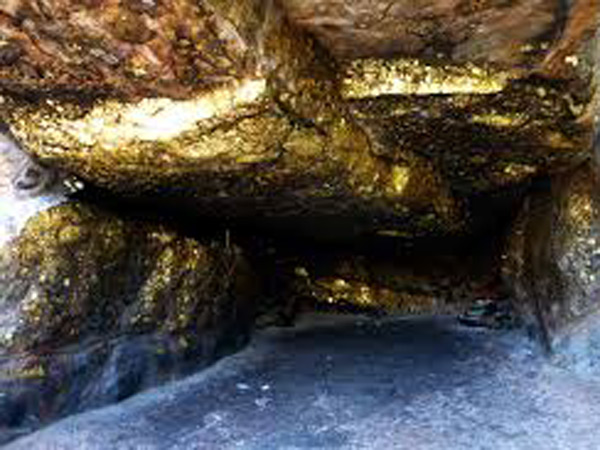 10.ఫిరంగులు పెట్టి పేల్చినా