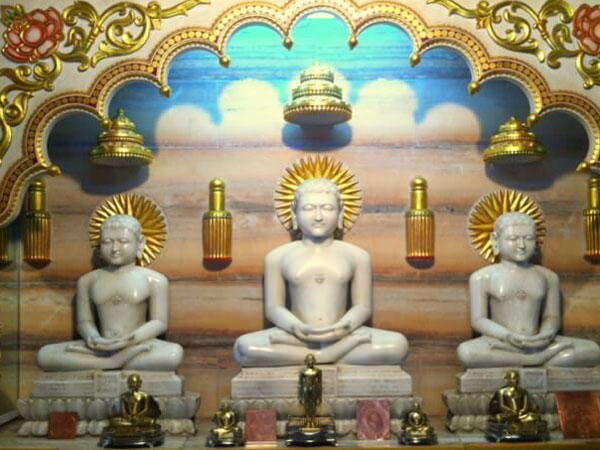 16. దిగంబరనాథ్ దేవాలయం