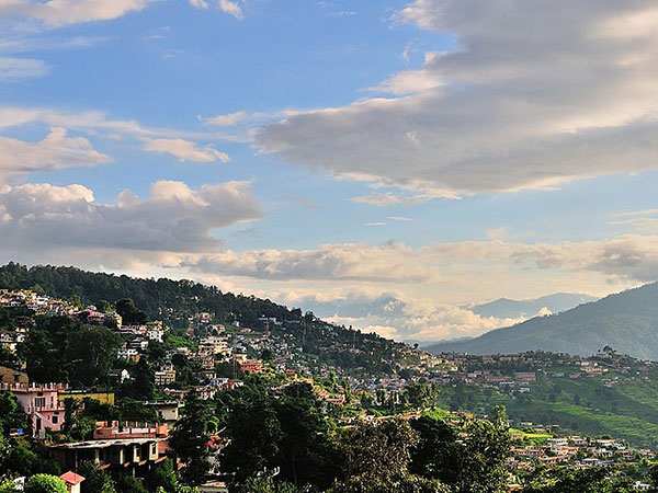 3. చూడదగిన ప్రాంతాలు ఎన్నో