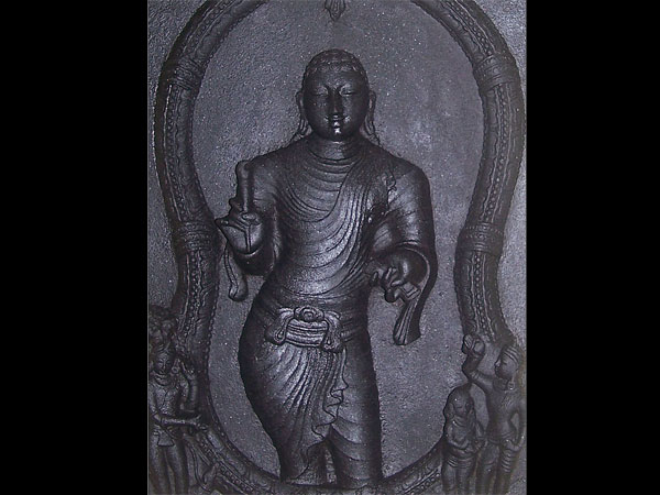 4. తమిళచక్రవర్తి