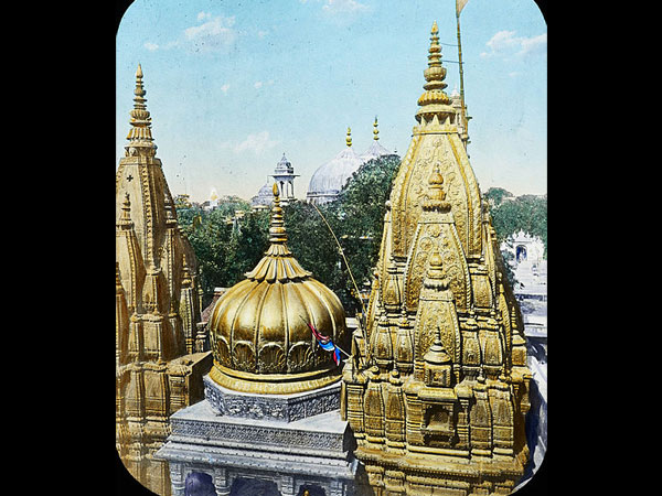 5. వారణాసిలోని కాశీవిశ్వేశ్వరనాథ మందిరం