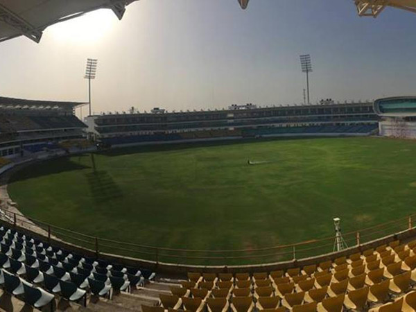 7. సౌరాష్ట్ర క్రికెట్ అసోషియేషన్ స్టేడియం రాజ్ కోట్