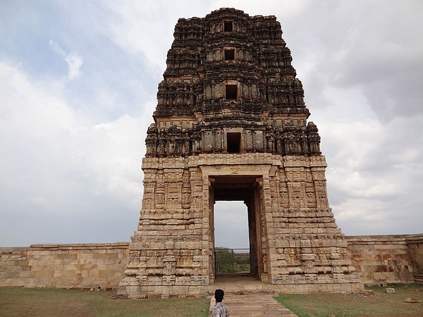 9.అనేక మంది