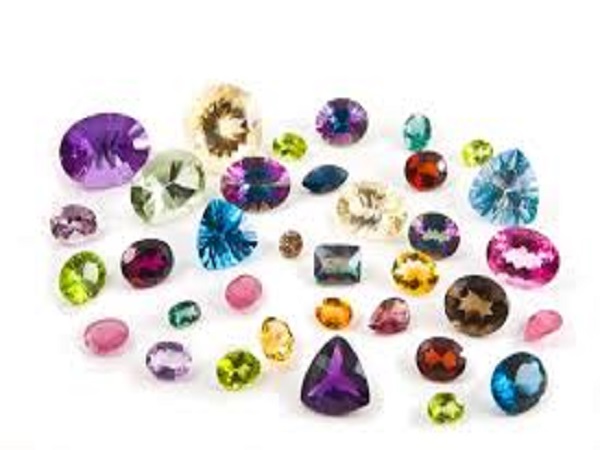 5. నకిలీ రాళ్లను ఖరీదు చేయకండి