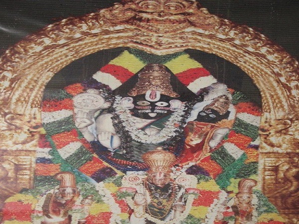 1.చాకలికి దొరికాడు