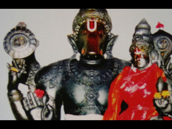 2. భూదేవిని రక్షిస్తాడు