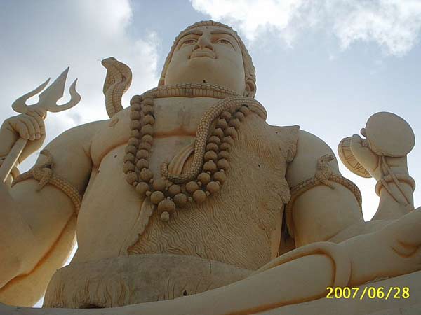 2. మొదట చంద్రుడు