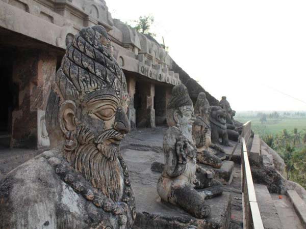 5. శౌనకాది మహర్షులను పిలిపించారు