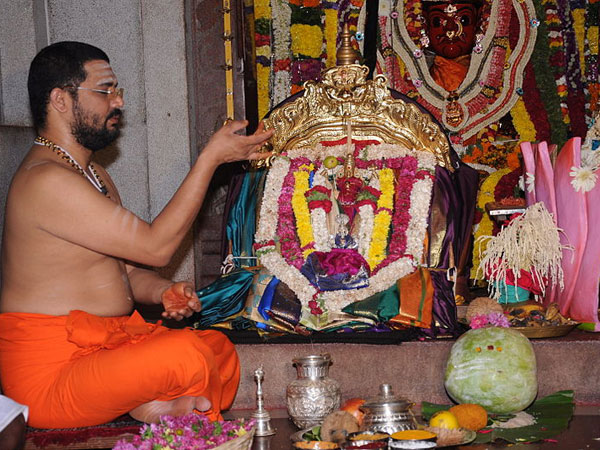 8. తప్పక సాయం అందిస్తానని