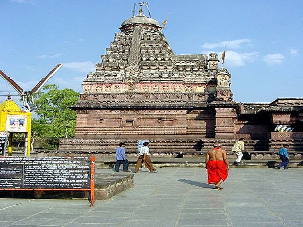 7. వరం కోరుకోమంటాడు