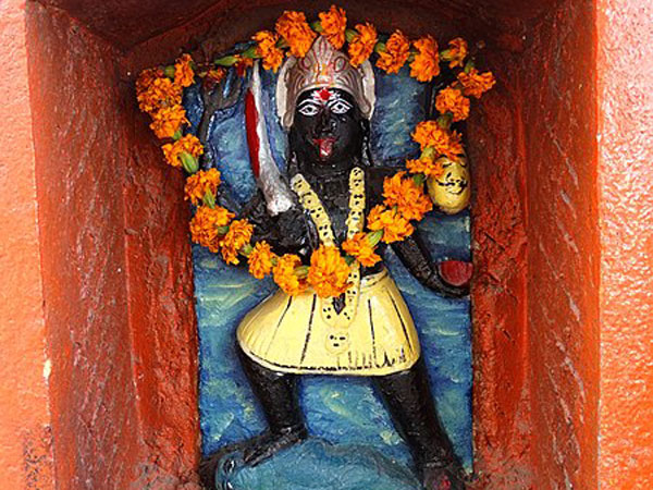 హిందూ పురాణాలను అనుసరించి