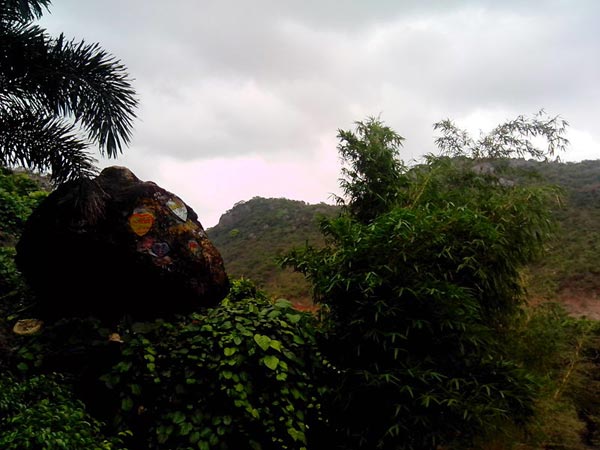 తలుపులమ్మగా