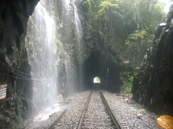 దూద్ సాగర్ ట్రెక్