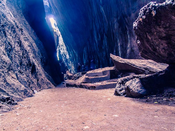 శివుడు దాక్కొన శిఖరం... అందాలకు నెలవు