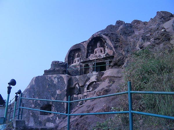 బొజ్జన కొండ, లింగాల కొండ, విశాఖపట్నం