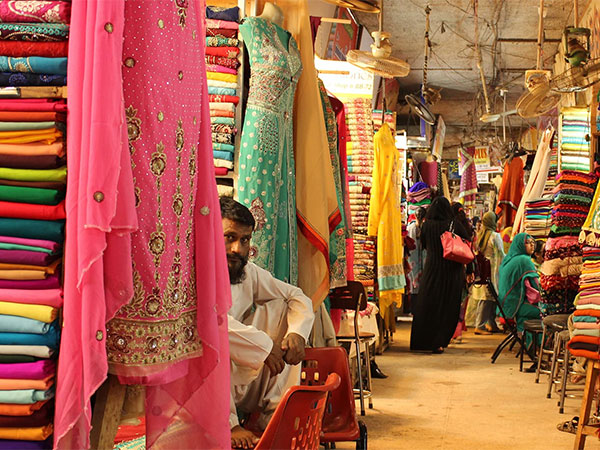 అన్ని వర్గాల వారికీ