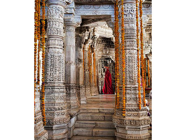 రణక్ పూర్, జైన దేవాలయం