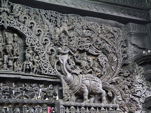 నర్తకిల భంగిమలు