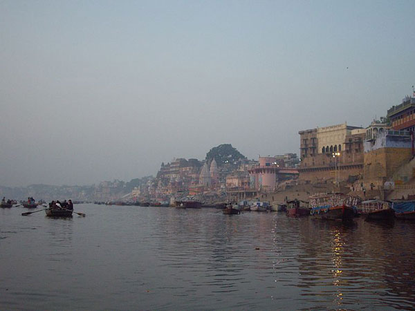 వారణాశిలోని ఘాట్ లు