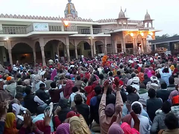 ప్రవేశ రుసుం లేదు