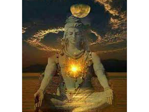 శ్రీరాముడు బాణాన్ని