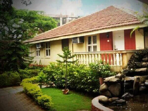 హోటల్ రాజ్ కిరణ్