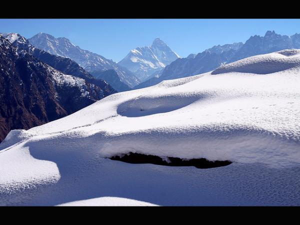 సమయాన్ని అనుసరించి