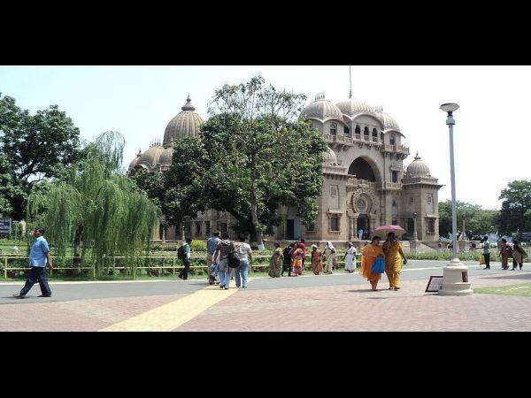 బేలూరు మఠం, దక్షిణేశ్వరం