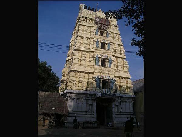 ఏరి కథ రామార్ దేవాలయం, మధురాంతకం